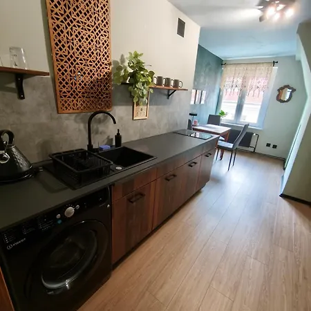 Apartament Wrocławska 7 *
